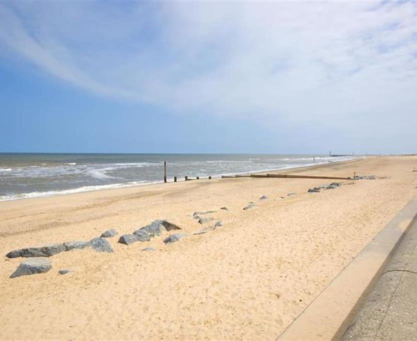 Barley Break - Beach Cottage Lessingham Zewnętrze zdjęcie